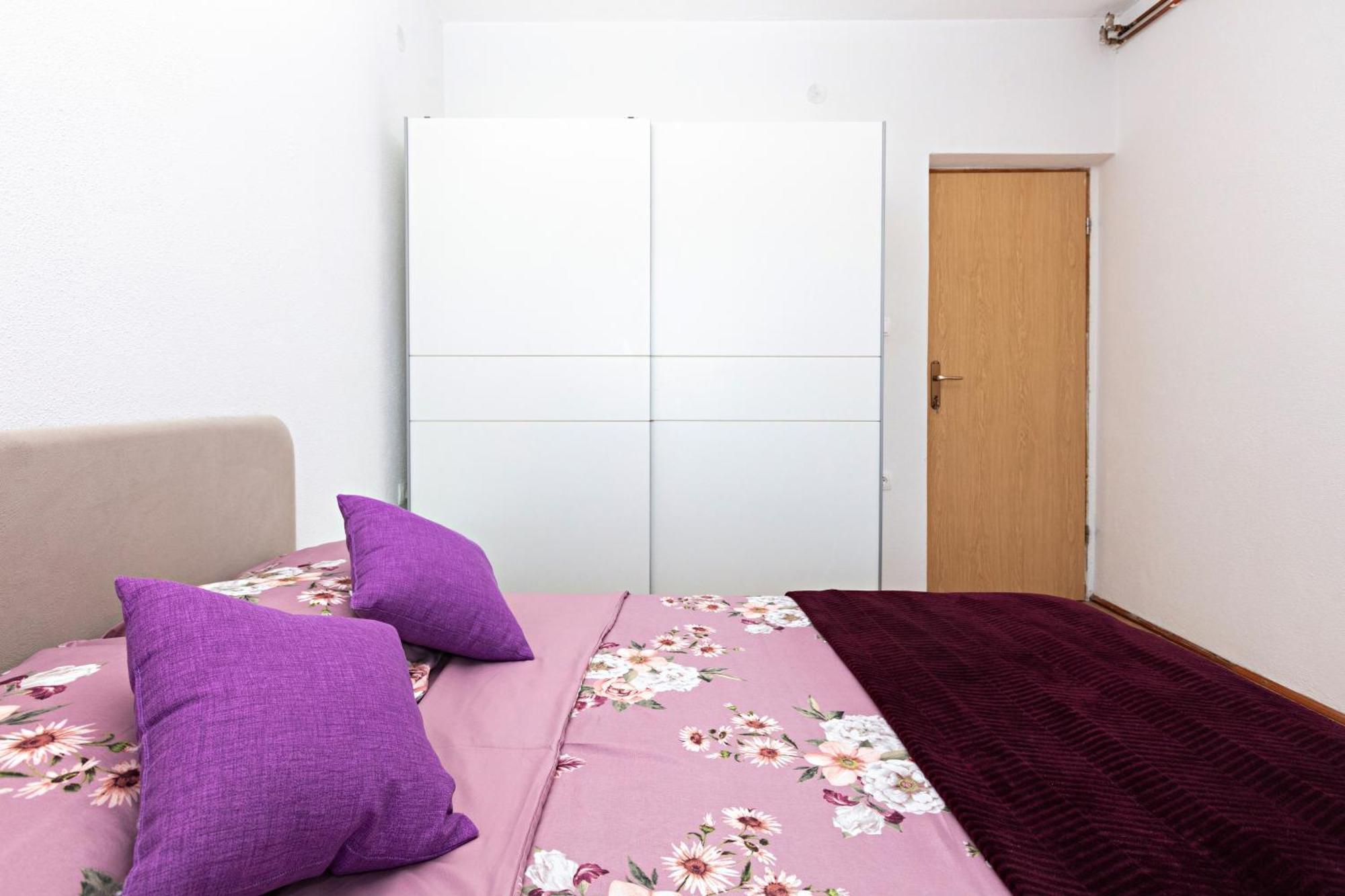 Apartments With A Parking Space Pirovac, Sibenik - 13263 Habitación foto
